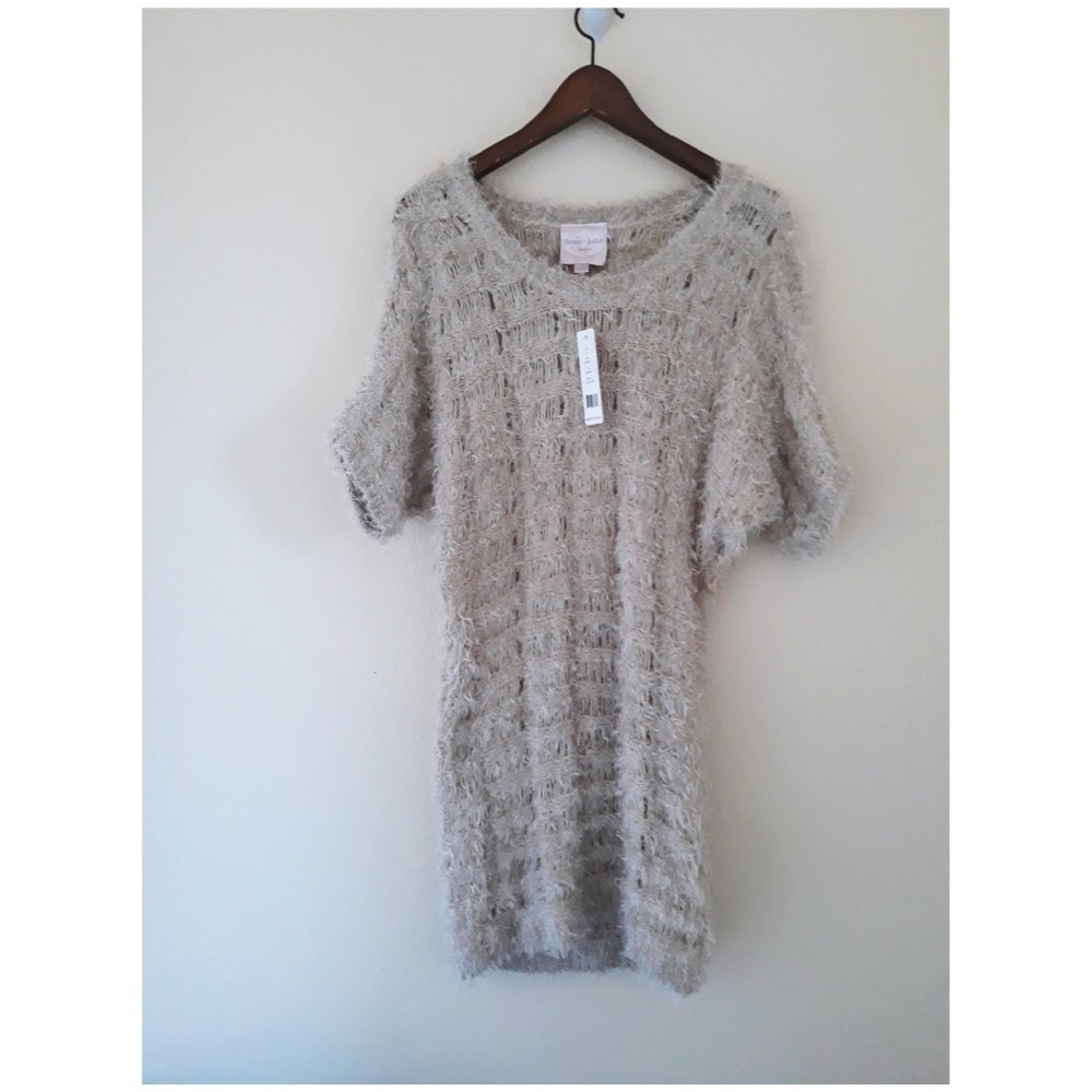 Romeo & Juliet Couture Knitted Eyelash Dre…